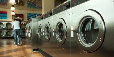 Laundromat landing